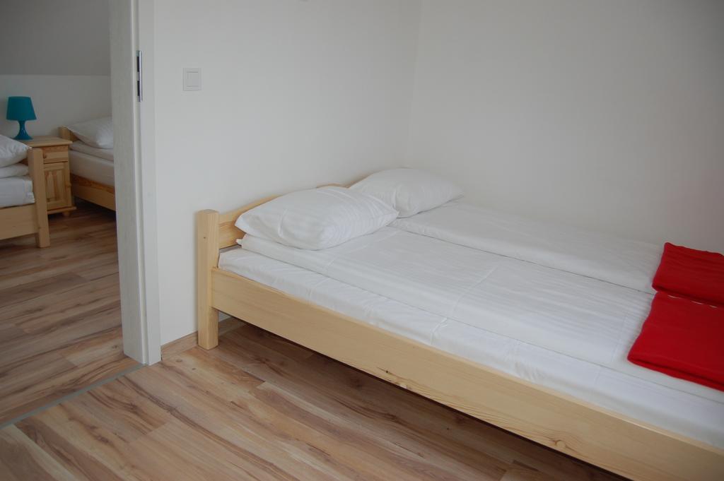 Dom Nad Morzem Sosenka Apartment Mielenko Bagian luar foto